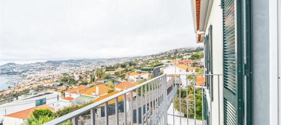 3 bedrooms Villa in Funchal, Portugal No. 136992 16