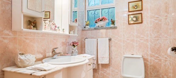 3 bedrooms Villa in Funchal, Portugal No. 136992 7