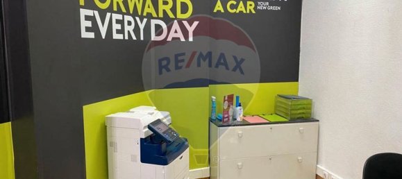 مرآب في Almada, Portugal 230متر مربع رقم 59519 7