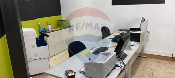 مرآب في Almada, Portugal 230متر مربع رقم 59519 5