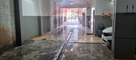 مرآب في Almada, Portugal 230متر مربع رقم 59519 13