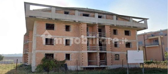 Edificio de 32 dormitorios en Corropoli, Italy No. 259297 6