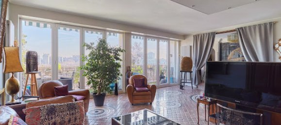 Квартира с 1 спальней в Париж, Франция № 146131 3