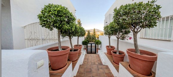 2 bedrooms Penthouse in Marbella, Spain No. 125279 21