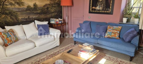 4 bedrooms House in Angera, Italy No. 251974 5