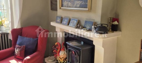 4 bedrooms House in Angera, Italy No. 251974 9