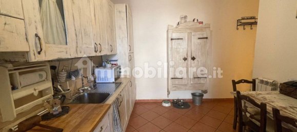 4 bedrooms Villa in Rome, Italy No. 44743 3