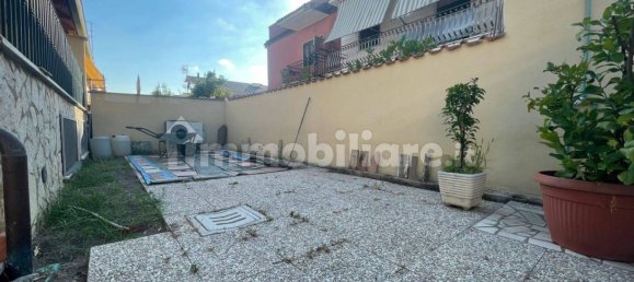4 bedrooms Villa in Rome, Italy No. 44743 46