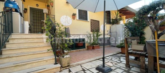 4 bedrooms Villa in Rome, Italy No. 44743 44