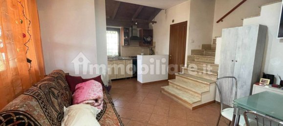 4 bedrooms Villa in Rome, Italy No. 44743 19