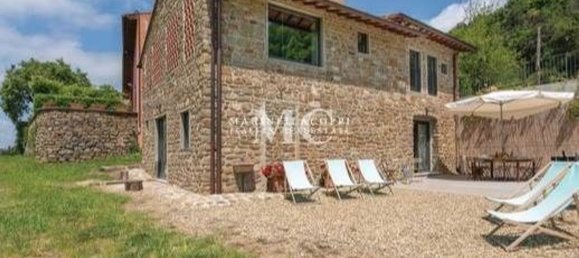 6 rooms House in Greve in Chianti, Italy No. 189753 3