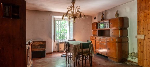 4 bedrooms House in Castel d'Aiano, Italy No. 273318 4