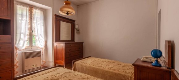 4 bedrooms House in Castel d'Aiano, Italy No. 273318 8