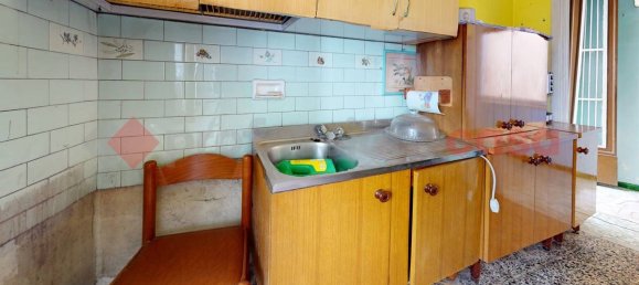 4غرفة منزل في Careggine, Italy رقم 233100 5