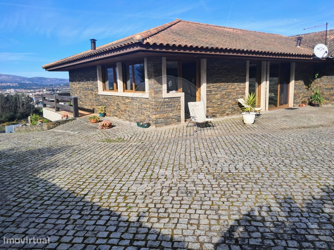 3 bedrooms House in Vila Real, Portugal No. 18417