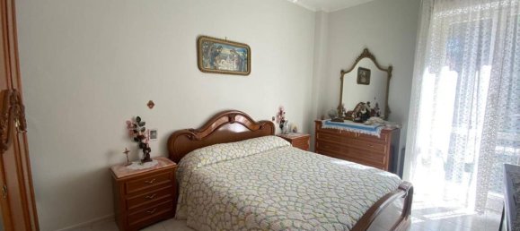 Квартира с 3 комнатами в Беневенто, Италия № 37067 6