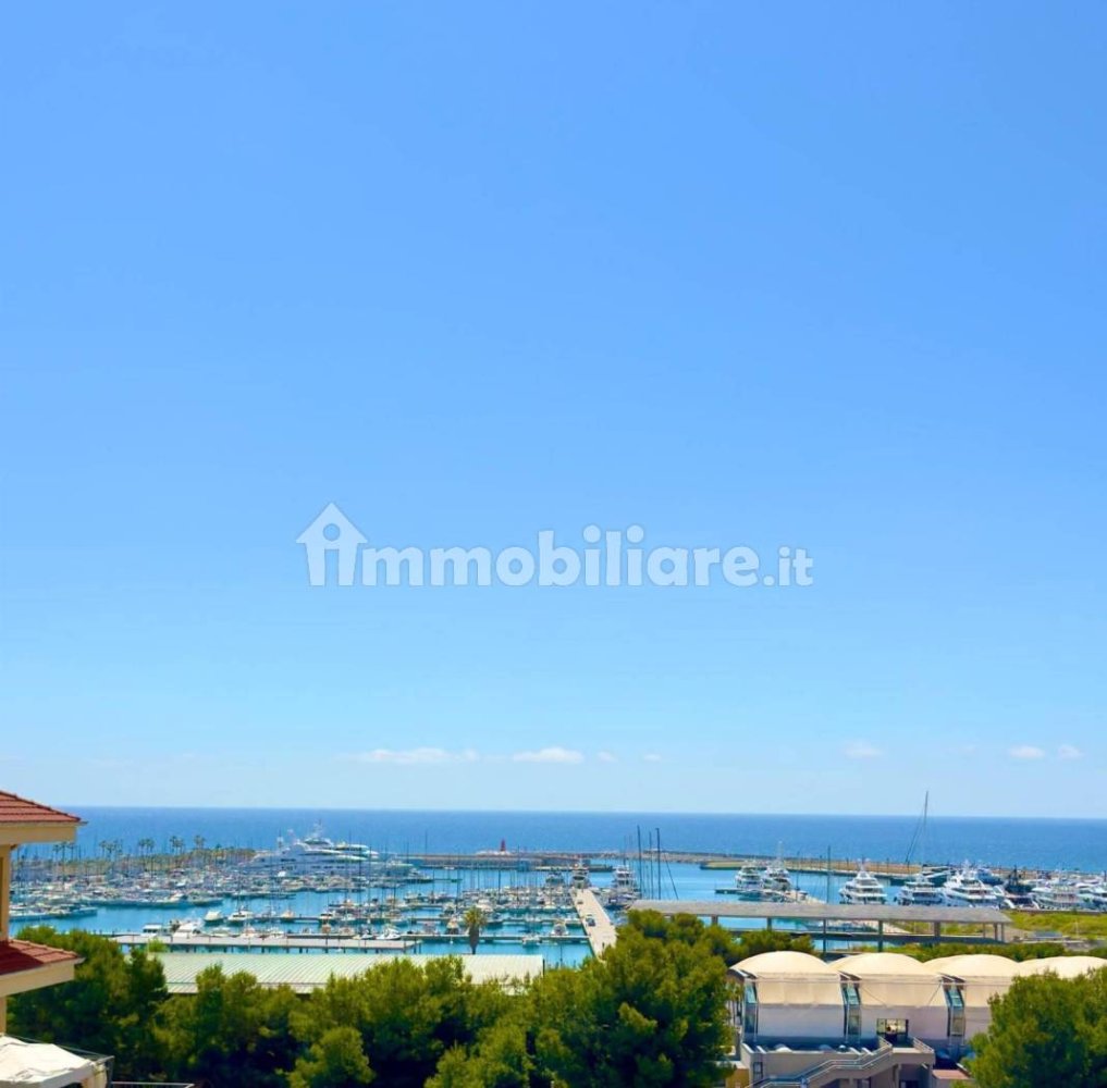 2 Schlafzimmer Wohnung in Imperia, Italy, Nr. 267150