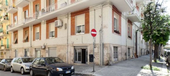 2 rooms Apartment in Molfetta, Italy No. 178375 4