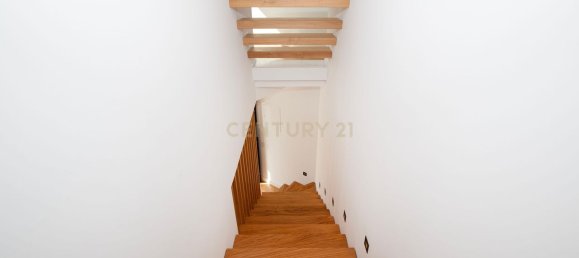 4 bedrooms House in Cascais, Portugal No. 98130 19