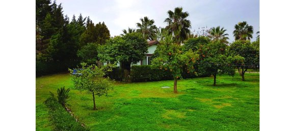 Villa 5+5 in Goeynuk, Turkey No. 13758 20