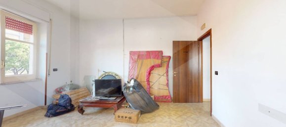 2-Zimmer Wohnung in Pomigliano d'Arco, Italy, Nr. 22528 15