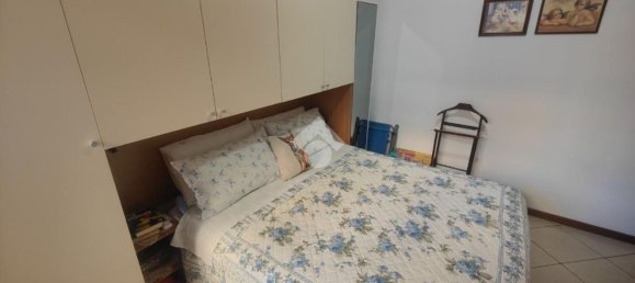 2-salle Appartement à Albisola Superiore, Italy No. 170820 4