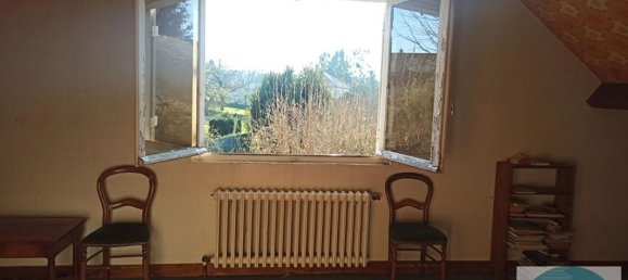 5 bedrooms House in Vineuil, France No. 155465 14