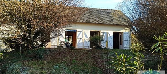 5 bedrooms House in Vineuil, France No. 155465 4