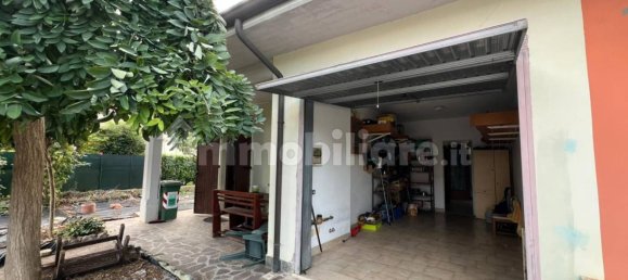 Villa de 2 dormitorios en Porto Mantovano, Italy No. 333028 10