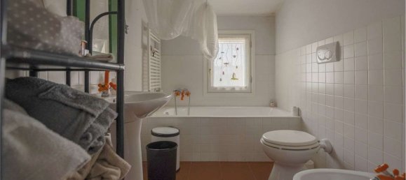 4 rooms Villa in Bogogno, Italy No. 227691 2