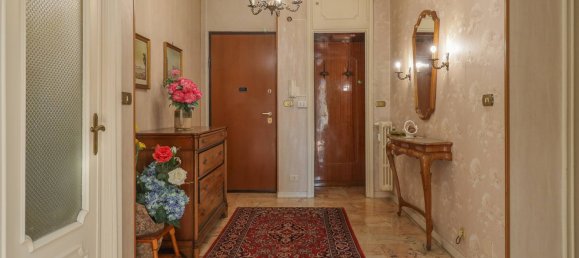 3 Schlafzimmer Wohnung in Turin, Italy, Nr. 58348 5
