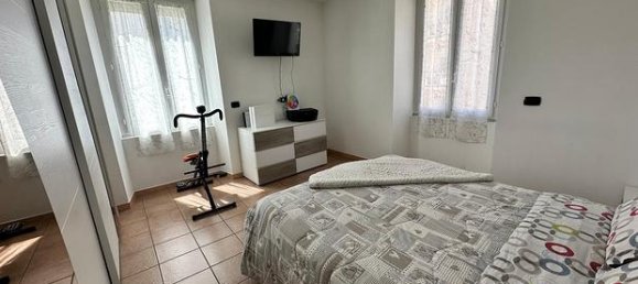 5 rooms Apartment in Nuoro, Italy No. 264479 6