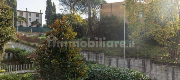 3 bedrooms House in Rome, Italy No. 117885 2