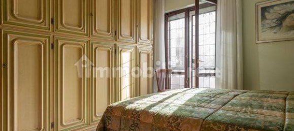 3 bedrooms House in Rome, Italy No. 117885 4