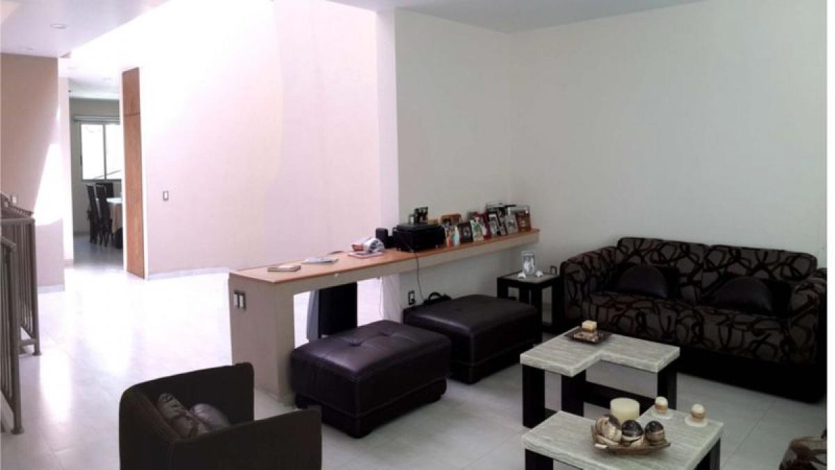 3 bedrooms House in Naucalpan de Juarez, Mexico No. 219234