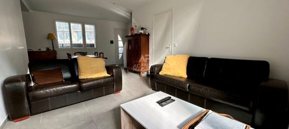 3 bedrooms House in Poissy, France No. 188385 5