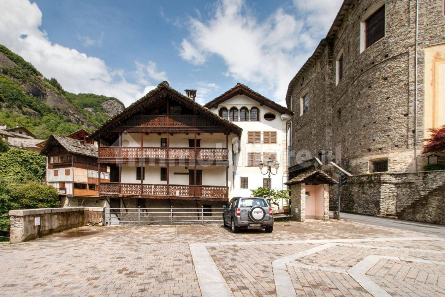 8 bedrooms House in Campertogno, Italy No. 256475