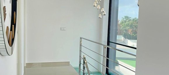 5 bedrooms Villa in San Miguel de Salinas, Spain No. 16441 12