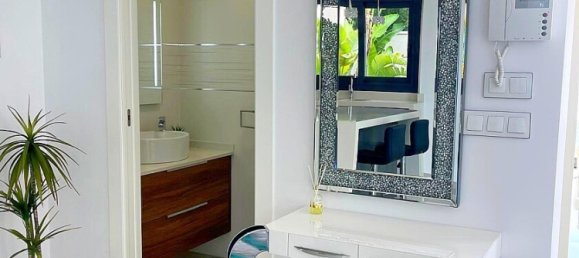 5 bedrooms Villa in San Miguel de Salinas, Spain No. 16441 26