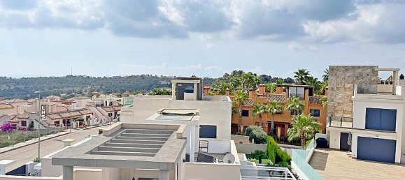 5 bedrooms Villa in San Miguel de Salinas, Spain No. 16441 4