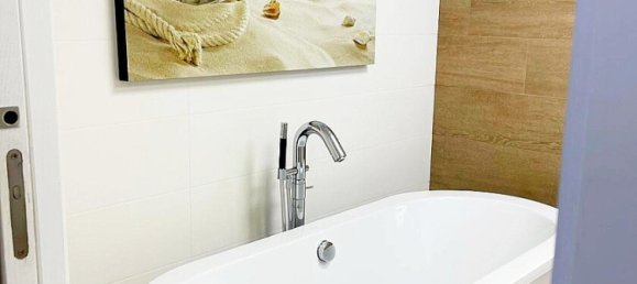 5 bedrooms Villa in San Miguel de Salinas, Spain No. 16441 27