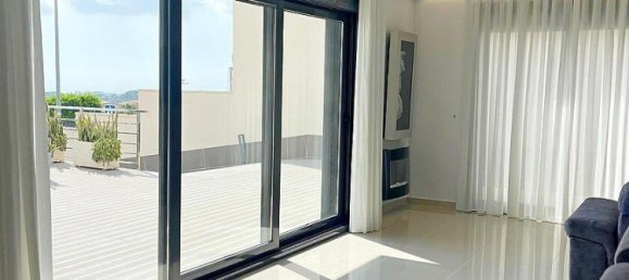 5 bedrooms Villa in San Miguel de Salinas, Spain No. 16441 7