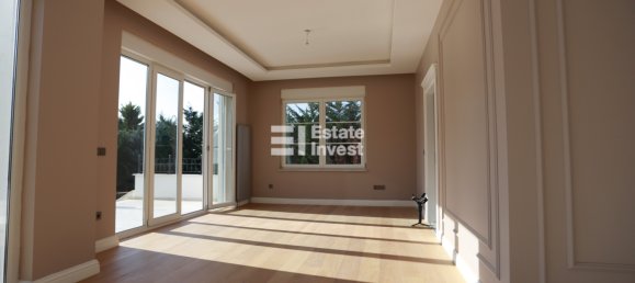 Villa 7+2 in Istanbul, Turkey No. 25998 7