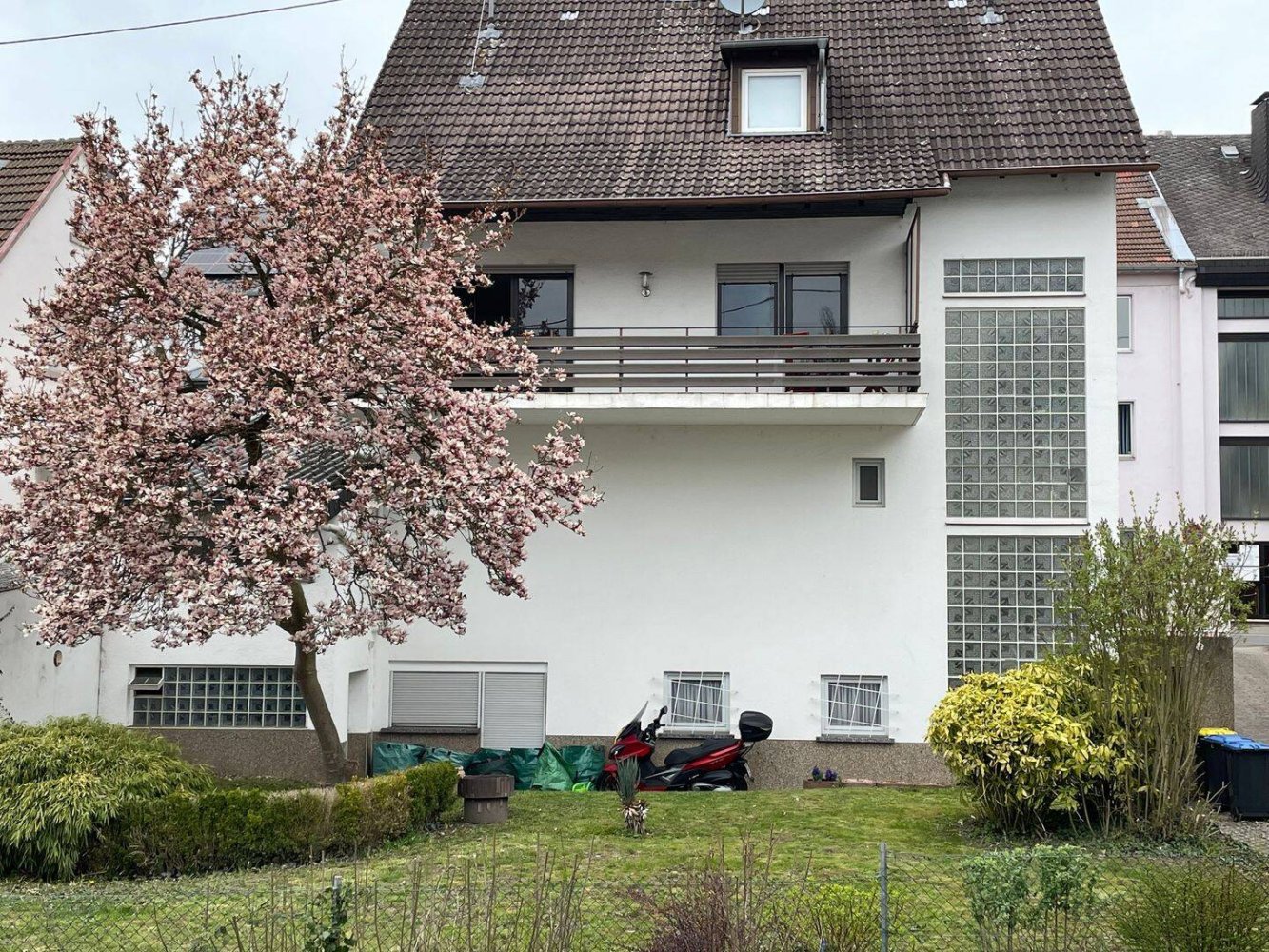 6-Zimmer Gebäude in Neunkirchen, Germany, Nr. 42363