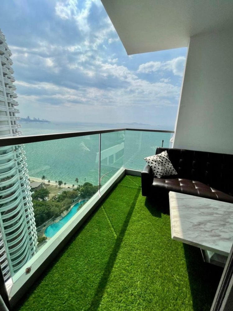 2 bedrooms Condo in Pattaya, Thailand No. 11529
