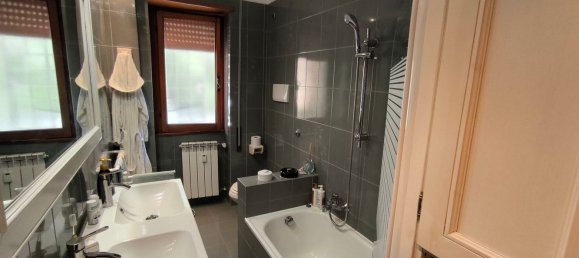 3 rooms Apartment in Frascati, Italy No. 202199 14