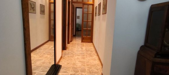 3 rooms Apartment in Frascati, Italy No. 202199 5
