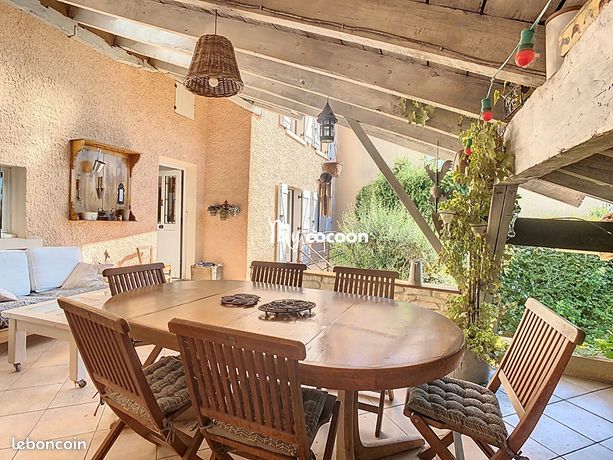 Casa de 4 dormitorios en Neyron, France No. 313523