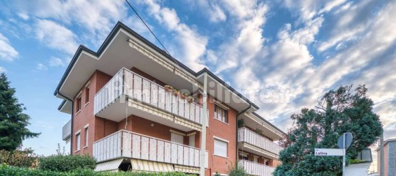 1 bedroom Apartment in Grugliasco, Italy No. 222338 2