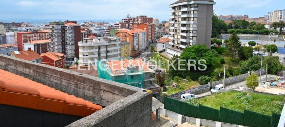 5 bedrooms Duplex in Santander, Spain No. 140603 14